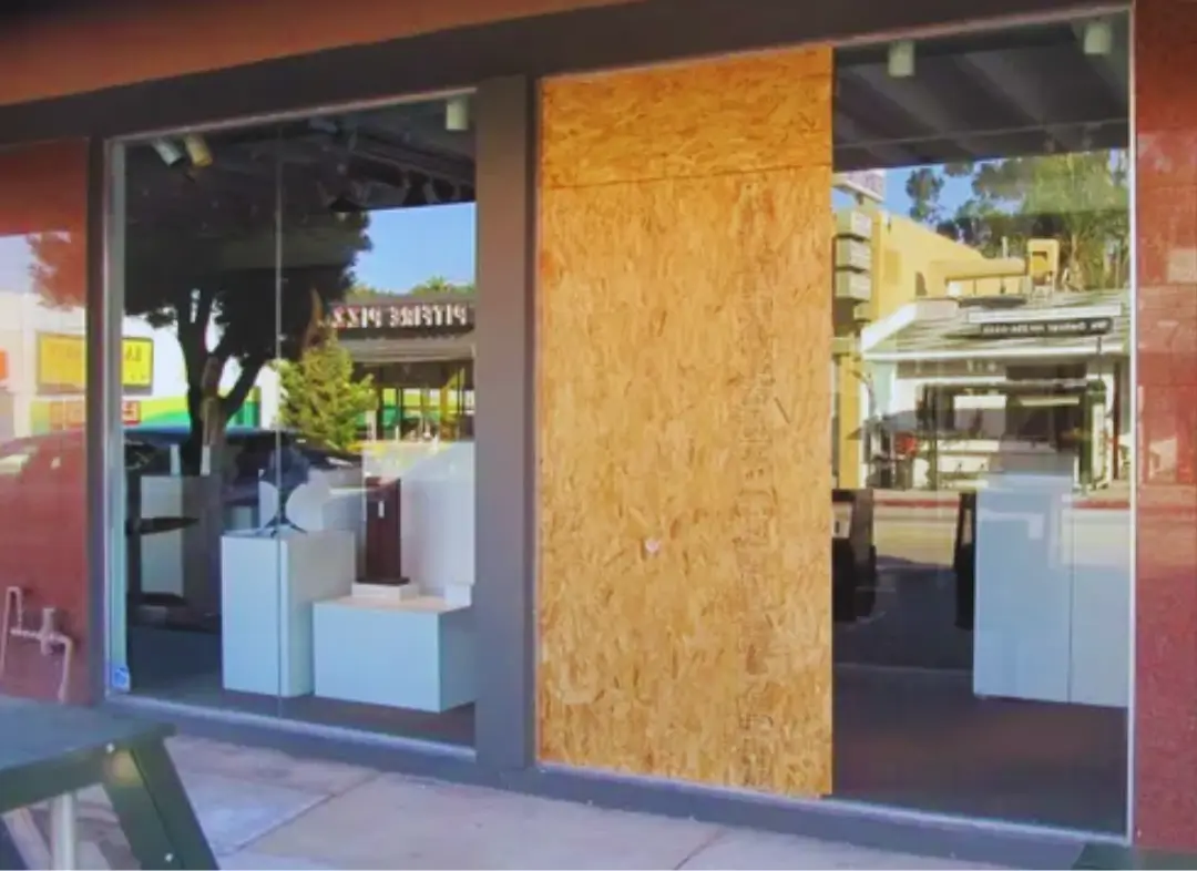 Mise en sécurité fermeture provisoire Uchaud